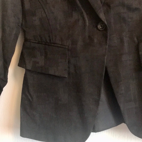 Banana Republic black suit - Picture 3 of 5